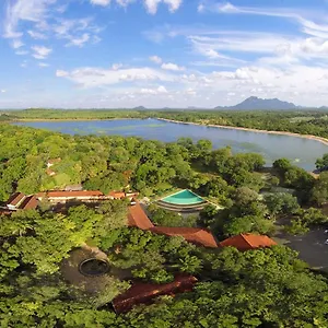 4* Resort Habarana Village By Cinnamon
