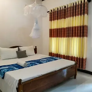  Habitación en casa particular Sigiri Binara
